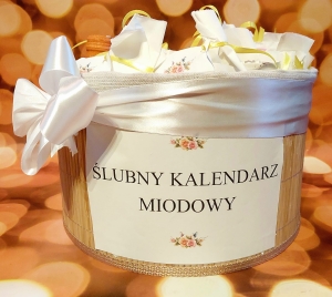 Ślubny kalendarz miodowy zabawny kosz na ślub