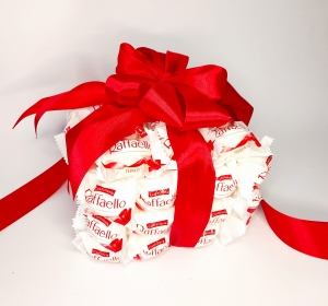 Tort Raffaello prezent box pudełko 