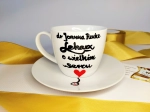 Filiżanka lekarz o wielkim sercu
