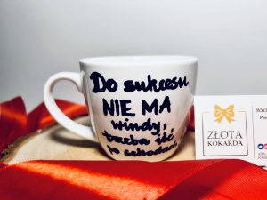 Filiżanka do sukcesu nie ma windy, trzeba iść po schodach!