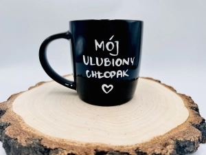 Kubek Mój ulubiony chłopak czarny 
